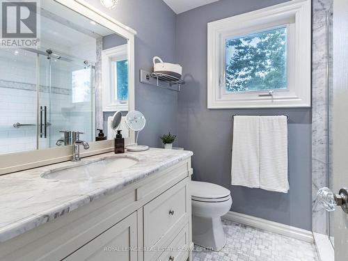 44 Parkend Avenue, Brampton, ON - Indoor Photo Showing Bathroom