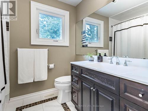 44 Parkend Avenue, Brampton, ON - Indoor Photo Showing Bathroom