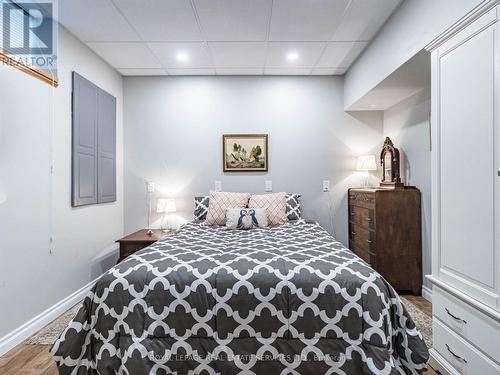 44 Parkend Avenue, Brampton, ON - Indoor Photo Showing Bedroom