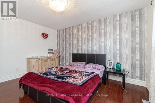 4 Mayfair Crescent, Brampton, ON - Indoor Photo Showing Bedroom