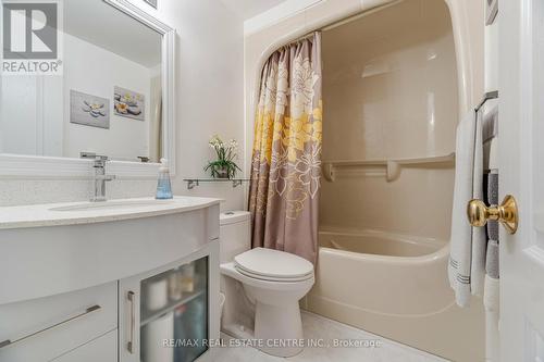 24 Acadian Heights, Brampton, ON - Indoor Photo Showing Bathroom