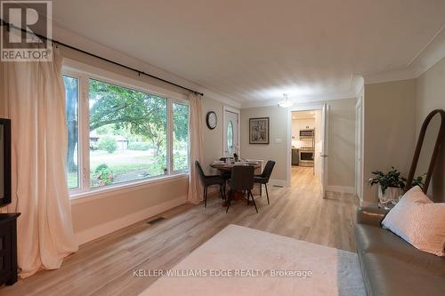 955 Cloverleaf Drive, Burlington, ON - Indoor