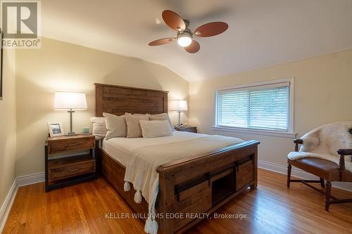 955 Cloverleaf Drive, Burlington, ON - Indoor Photo Showing Bedroom