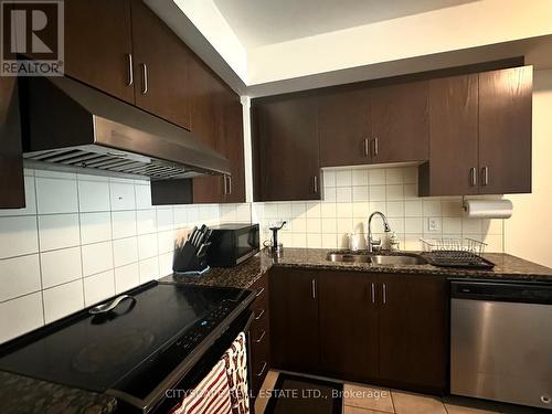 114 - 11 Applewood Lane, Toronto, ON - Indoor Photo Showing Kitchen With Stainless Steel Kitchen With Double Sink