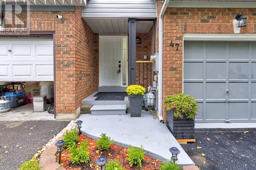 47 Stoneledge Circle, Brampton, ON - Outdoor