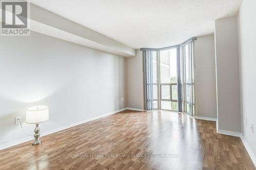 402 - 5070 Pinedale Avenue, Burlington, ON - Indoor Photo Showing Other Room