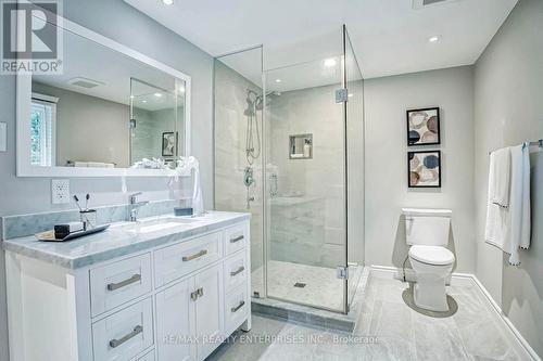 1825 Pattinson Crescent, Mississauga, ON - Indoor Photo Showing Bathroom