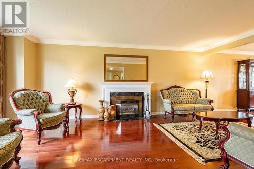 2049 Country Club Drive, Burlington, ON - Indoor Photo Showing Living Room With Fireplace