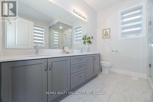 6 Del Grappa Street, Caledon, ON - Indoor Photo Showing Bathroom