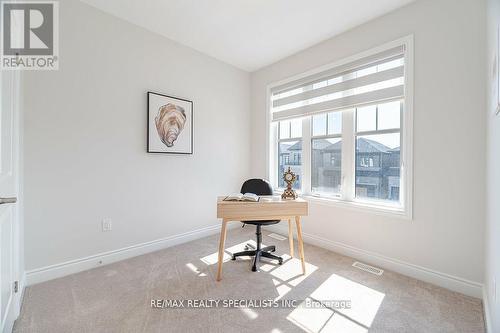 6 Del Grappa Street, Caledon, ON - Indoor Photo Showing Office