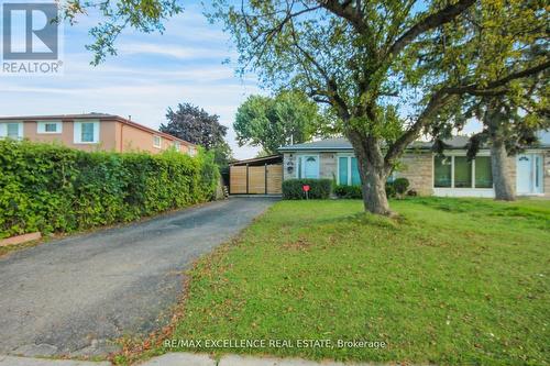 57 Danesbury Crescent, Brampton, ON - Outdoor With Facade