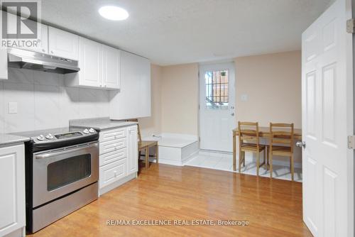 57 Danesbury Crescent, Brampton, ON - Indoor Photo Showing Kitchen