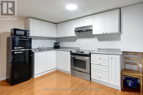 57 Danesbury Crescent, Brampton, ON - Indoor Photo Showing Kitchen With Double Sink