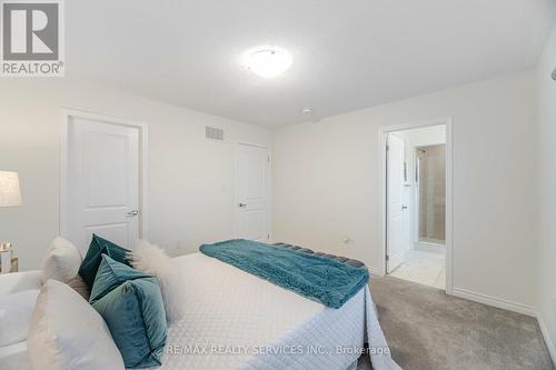 20 Callahan Court, Brampton, ON - Indoor Photo Showing Bedroom