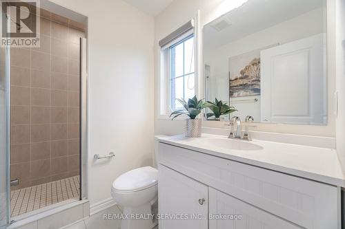 20 Callahan Court, Brampton, ON - Indoor Photo Showing Bathroom