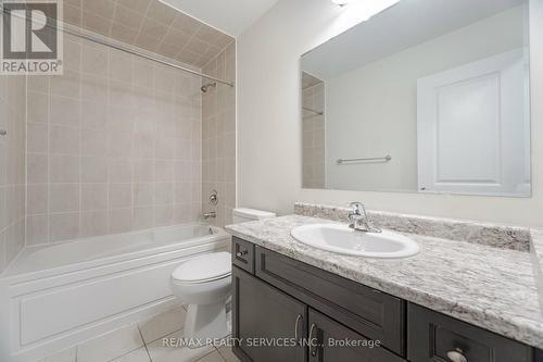 20 Callahan Court, Brampton, ON - Indoor Photo Showing Bathroom