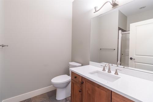 2168 Alvarado Trail, Westbank, BC - Indoor Photo Showing Bathroom