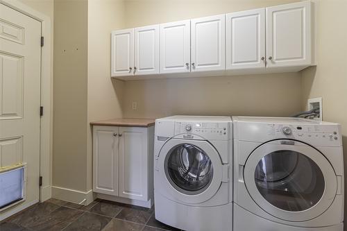 2168 Alvarado Trail, Westbank, BC - Indoor Photo Showing Laundry Room