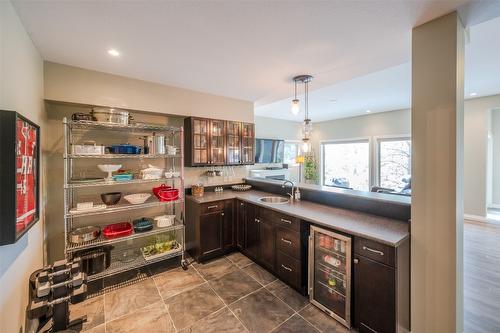 159 Christie Mountain Lane, Okanagan Falls, BC - Indoor Photo Showing Kitchen