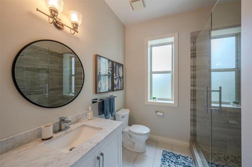 159 Christie Mountain Lane, Okanagan Falls, BC - Indoor Photo Showing Bathroom