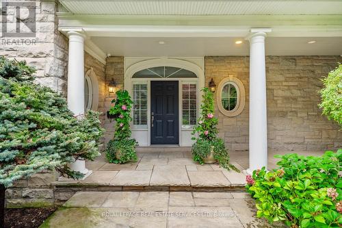 235 Lakewood Drive, Oakville, ON - Outdoor