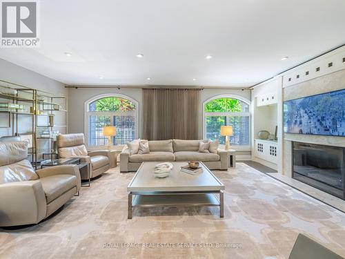 235 Lakewood Drive, Oakville, ON - Indoor Photo Showing Living Room With Fireplace