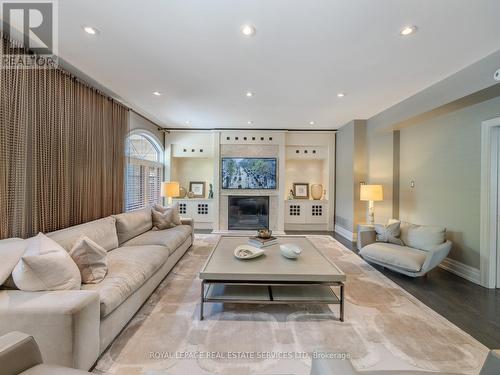 235 Lakewood Drive, Oakville, ON - Indoor Photo Showing Living Room With Fireplace