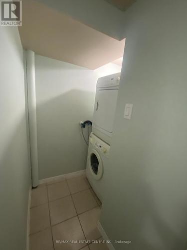 Unit A - 5266 Huntingfield Drive, Mississauga, ON - Indoor Photo Showing Laundry Room