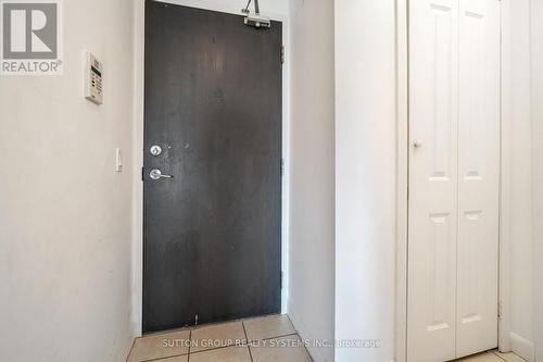 808 - 225 Sherway Gardens Road, Toronto, ON - Indoor Photo Showing Other Room