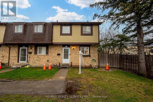 47 - 45 Hansen Road N, Brampton, ON - Outdoor