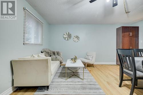 47 - 45 Hansen Road N, Brampton, ON - Indoor Photo Showing Dining Room