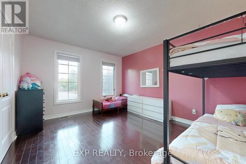 2444 Marisa Court, Mississauga, ON - Indoor Photo Showing Bedroom