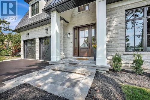 447 Tower Drive, Oakville, ON - Outdoor