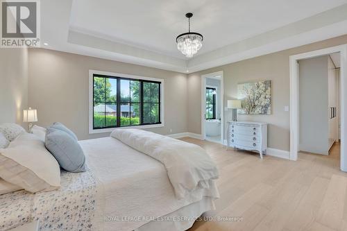 447 Tower Drive, Oakville, ON - Indoor Photo Showing Bedroom