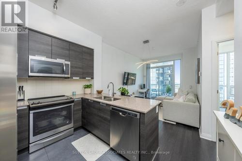 1801 - 5025 Four Springs Avenue, Mississauga, ON - Indoor Photo Showing Kitchen With Stainless Steel Kitchen With Double Sink