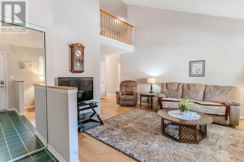 402 - 40 Museum Drive, Orillia, ON - Indoor Photo Showing Living Room