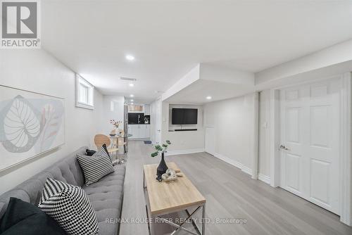 28 Willowmount Drive, Toronto, ON - Indoor