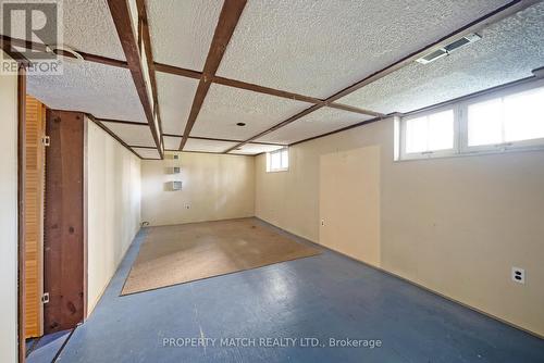 22 Farmbrook Road, Toronto, ON - Indoor Photo Showing Other Room