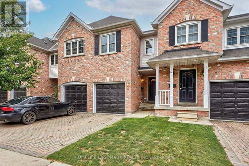 59 Northern Heights Drive, Richmond Hill, ON - Outdoor With Facade