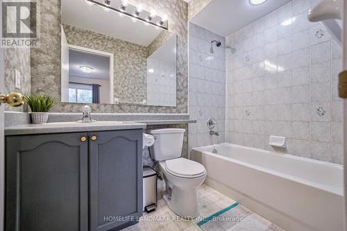 59 Northern Heights Drive, Richmond Hill, ON - Indoor Photo Showing Bathroom