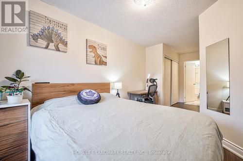 59 Northern Heights Drive, Richmond Hill, ON - Indoor Photo Showing Bedroom