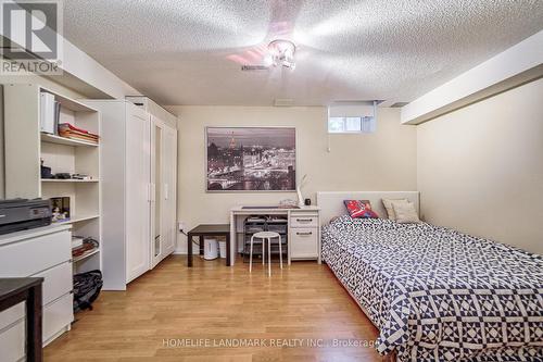 59 Northern Heights Drive, Richmond Hill, ON - Indoor Photo Showing Bedroom