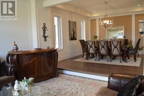 24 Limerick Street, Richmond Hill, ON - Indoor Photo Showing Dining Room