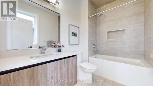 24 Limerick Street, Richmond Hill, ON - Indoor Photo Showing Bathroom