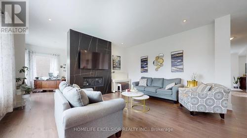 24 Limerick Street, Richmond Hill, ON - Indoor Photo Showing Living Room With Fireplace