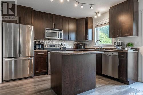 300B Maple Street E, Saskatoon, SK - Indoor Photo Showing Kitchen With Stainless Steel Kitchen