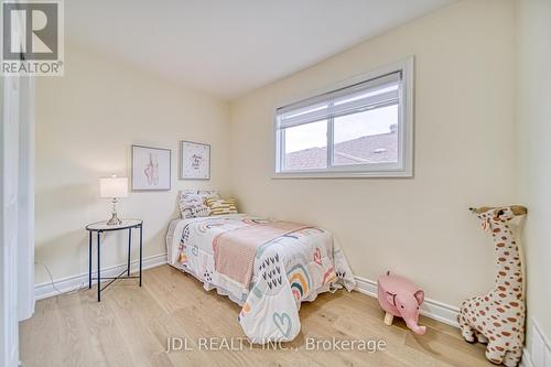 90 Glendower Circuit, Toronto, ON - Indoor Photo Showing Bedroom