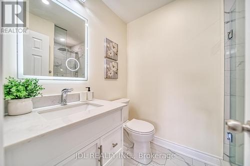 90 Glendower Circuit, Toronto, ON - Indoor Photo Showing Bathroom