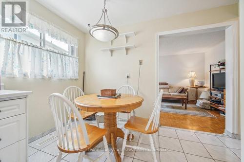 16 Rooksnest Trail, Toronto, ON - Indoor Photo Showing Dining Room