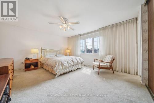 16 Rooksnest Trail, Toronto, ON - Indoor Photo Showing Bedroom